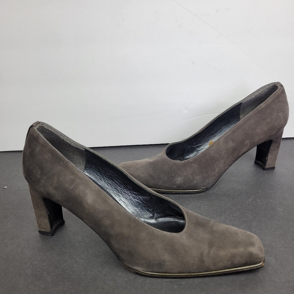 Stuart Weitzman Shoes - Stuart Weitzman Grey Suede heels 7